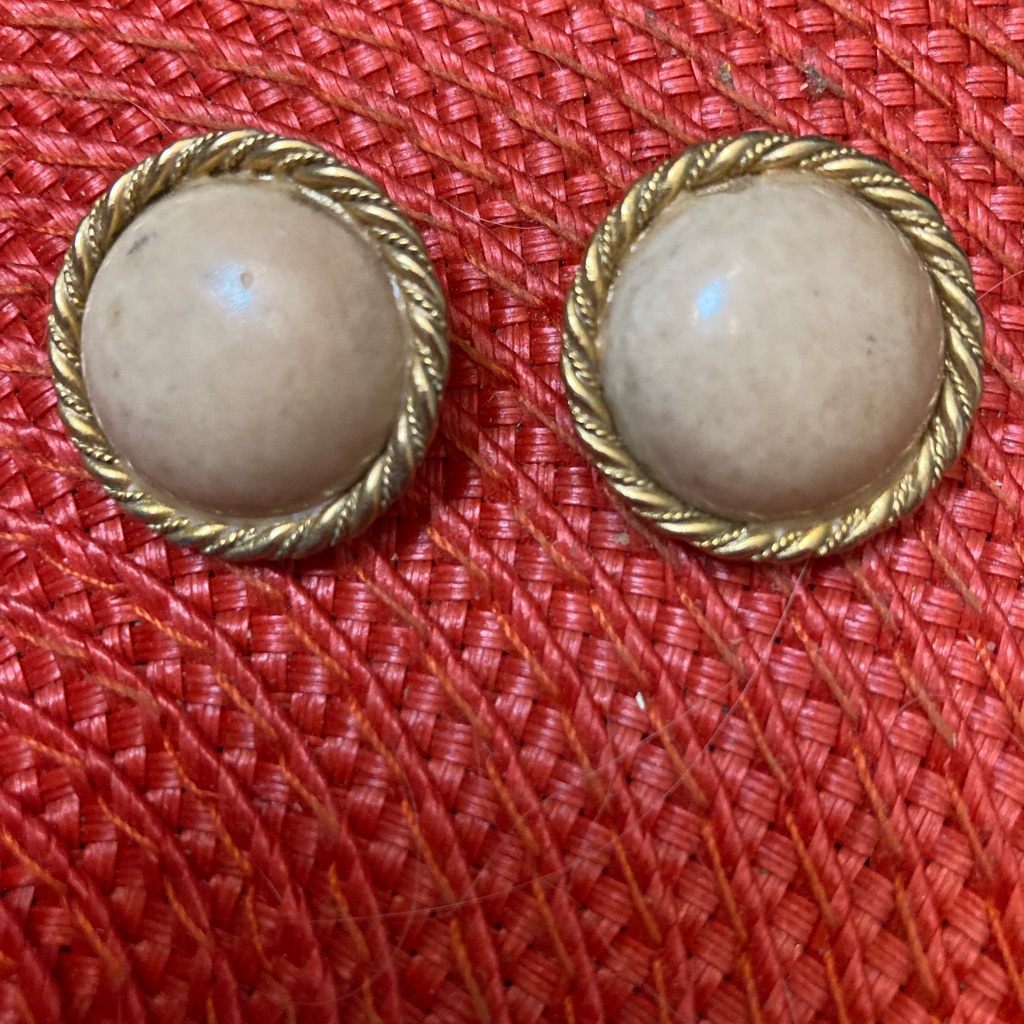 Bundle 5, Get 20% Off - Vintage Gold And Cream Faux Stone Clip-On Earrings